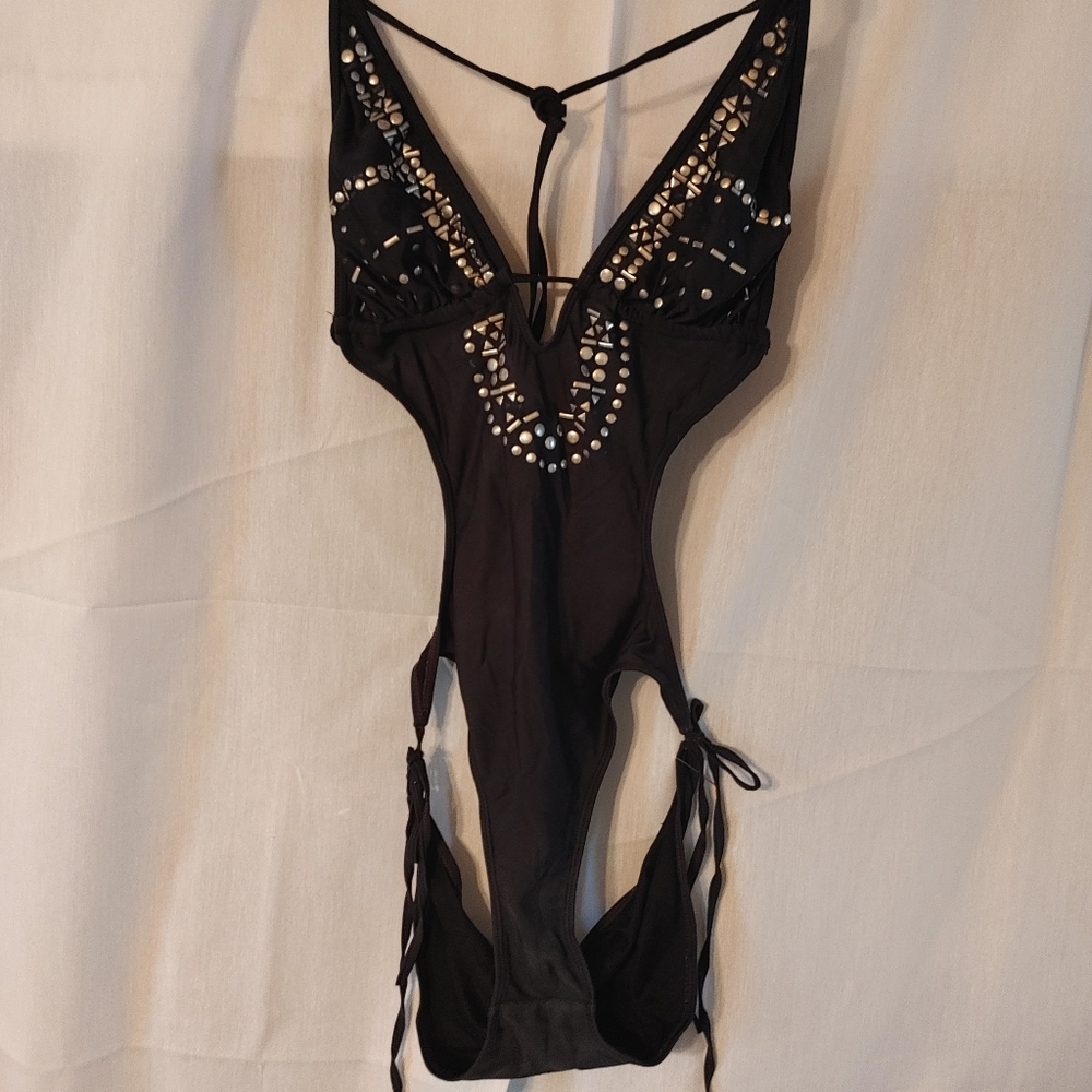Bathing suit